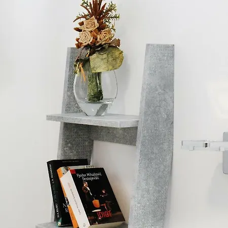 3m With Free Parking Apartment